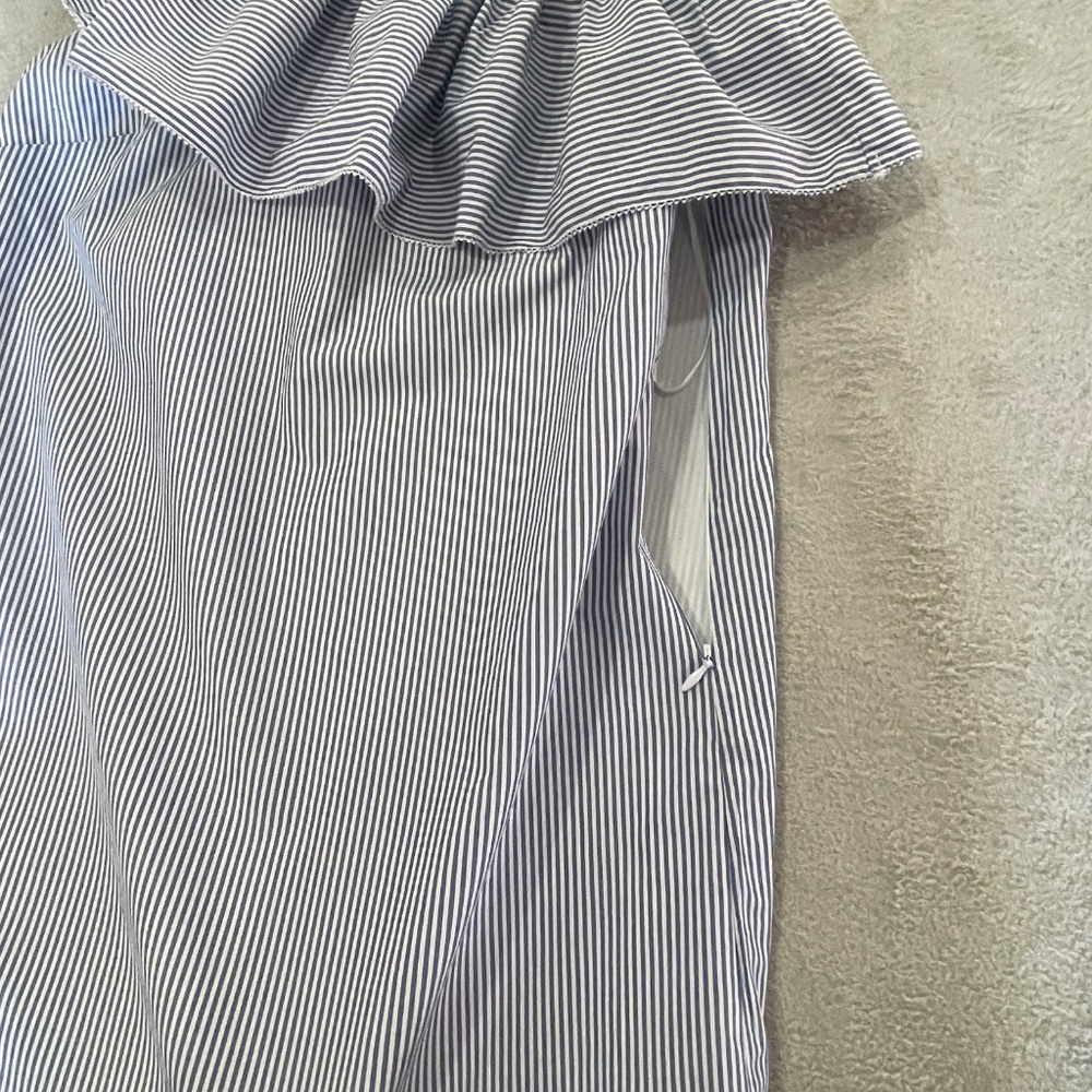 Abercrombie & Fitch One-Shoulder Ruffle Dress Size Small Petite - Picture 4 of 11